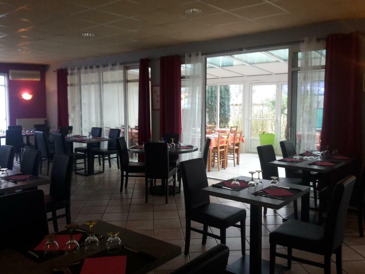 Hotel Restaurant Le Chalet Cabariot Ngoại thất bức ảnh